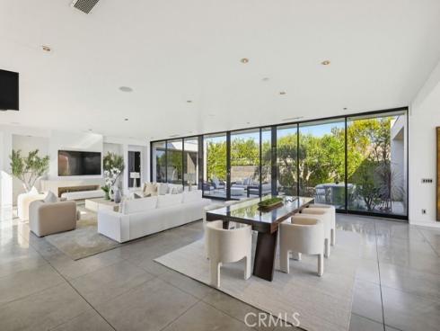 2534  Vista Baya  , Newport Beach, CA