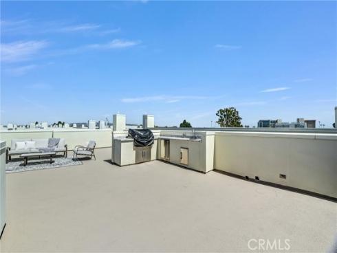 25  Ebb Tide  , Newport Beach, CA