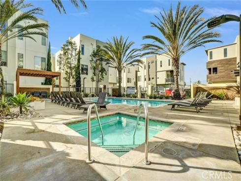 25  Ebb Tide  , Newport Beach, CA