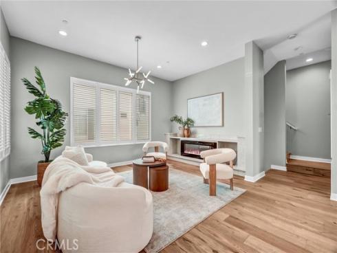 25  Ebb Tide  , Newport Beach, CA