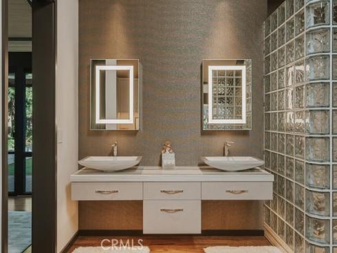 1534  Santiago  , Newport Beach, CA
