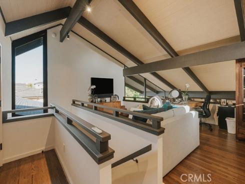 1534  Santiago  , Newport Beach, CA