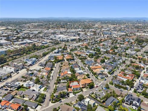3214  Broad   Street, Newport Beach, CA