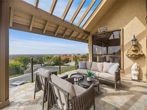 39  Harbor Ridge  , Newport Beach, CA