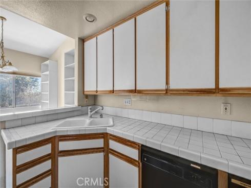 360 Villa Point Drive, Newport Beach, CA