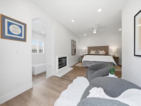 3305  Clay   Street, Newport Beach, CA