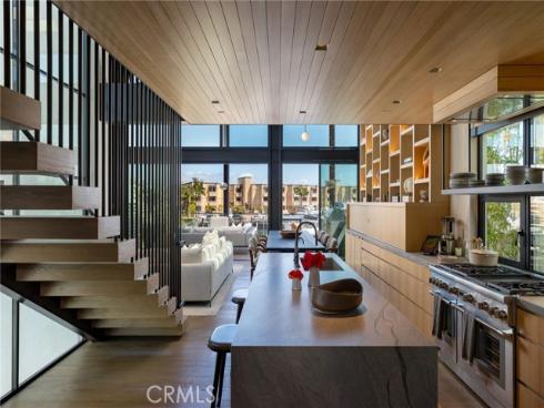 2910  Lafayette   Avenue, Newport Beach, CA