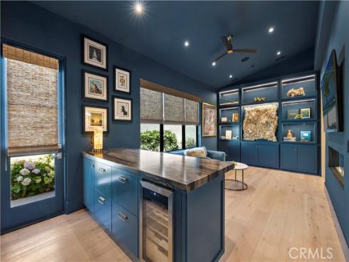 20321  Orchid  , Newport Beach, CA