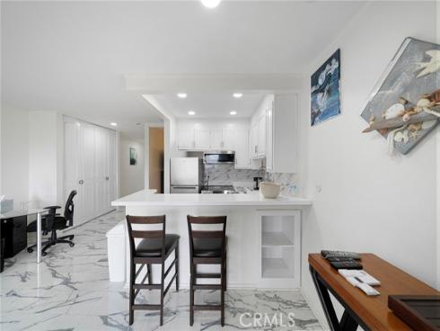 300 Cagney PH5, Newport Beach, CA