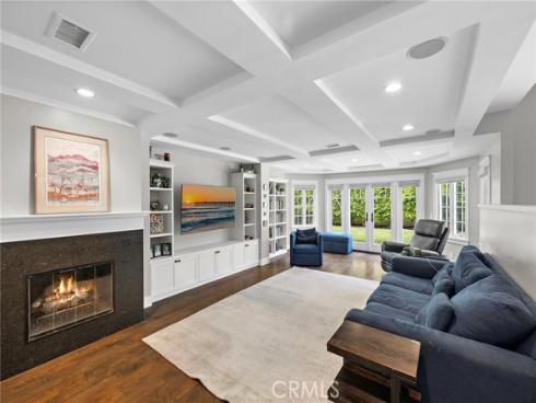 2201  Aralia  , Newport Beach, CA