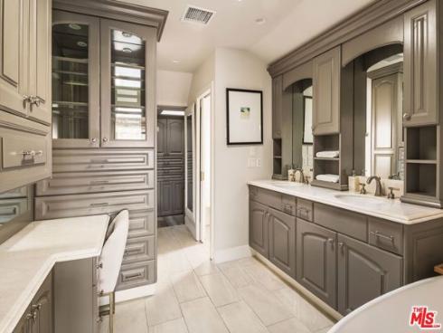 305  Grand Canal  8 , Newport Beach, CA