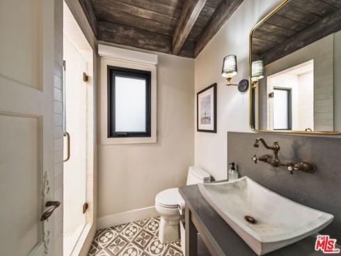 305  Grand Canal  8 , Newport Beach, CA