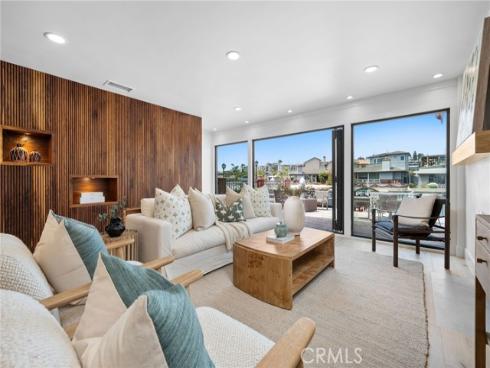 3810 Channel Place, Newport Beach, CA