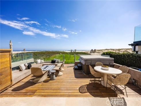 7204 W Oceanfront , Newport Beach, CA