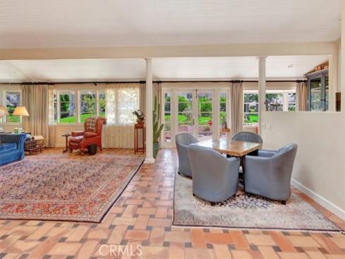 537  Vista Grande  , Newport Beach, CA