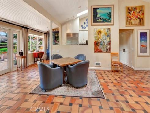 537  Vista Grande  , Newport Beach, CA