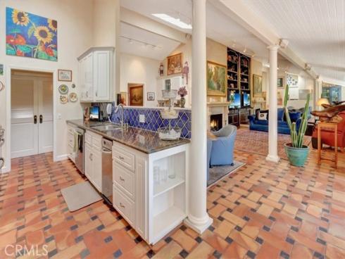 537  Vista Grande  , Newport Beach, CA
