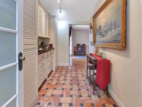 537  Vista Grande  , Newport Beach, CA