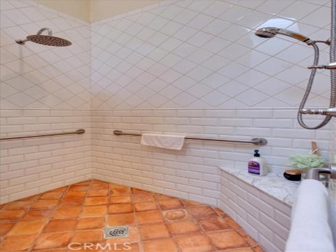 537  Vista Grande  , Newport Beach, CA