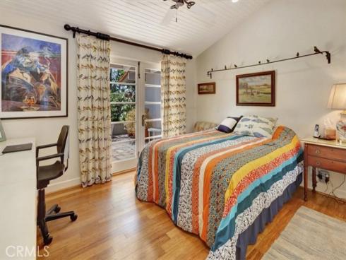 537  Vista Grande  , Newport Beach, CA
