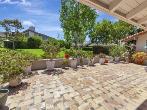 537  Vista Grande  , Newport Beach, CA