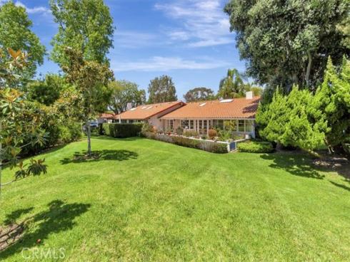 537  Vista Grande  , Newport Beach, CA