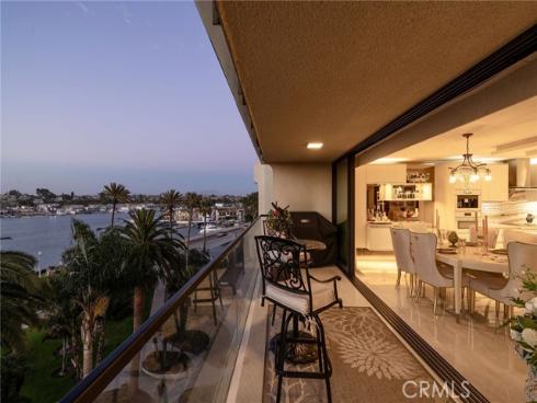 601  Lido Park  4B  Drive, Newport Beach, CA