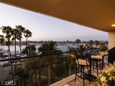 601  Lido Park  4B  Drive, Newport Beach, CA