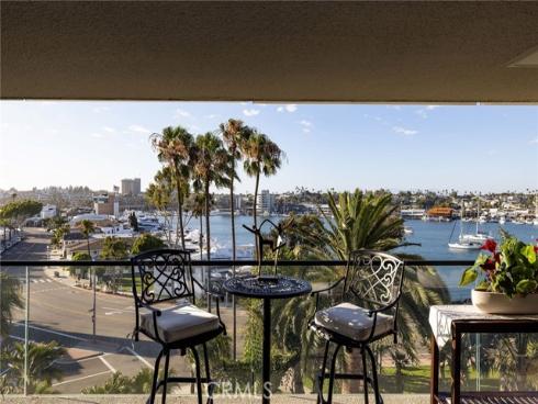 601  Lido Park  4B  Drive, Newport Beach, CA