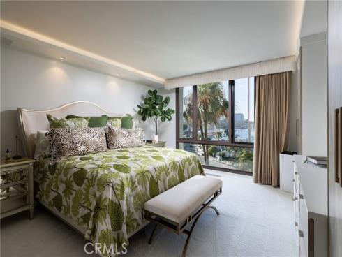 601  Lido Park  4B  Drive, Newport Beach, CA