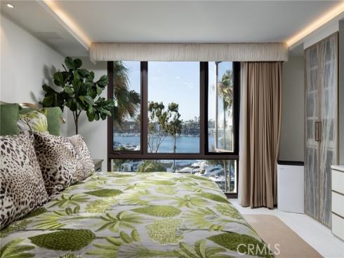 601  Lido Park  4B  Drive, Newport Beach, CA