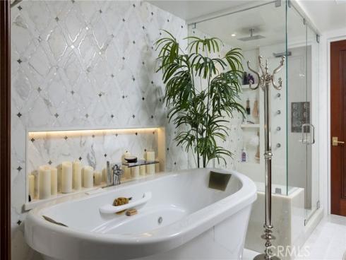 601  Lido Park  4B  Drive, Newport Beach, CA
