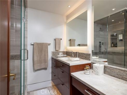 601  Lido Park  4B  Drive, Newport Beach, CA