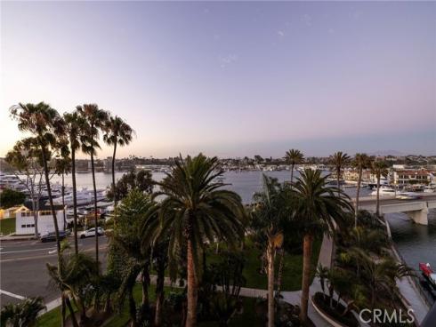 601  Lido Park  4B  Drive, Newport Beach, CA