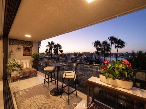 601  Lido Park  4B  Drive, Newport Beach, CA