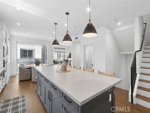 1209  Winslow  , Newport Beach, CA
