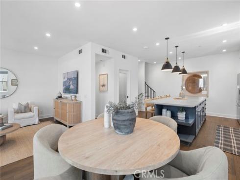 1209  Winslow  , Newport Beach, CA
