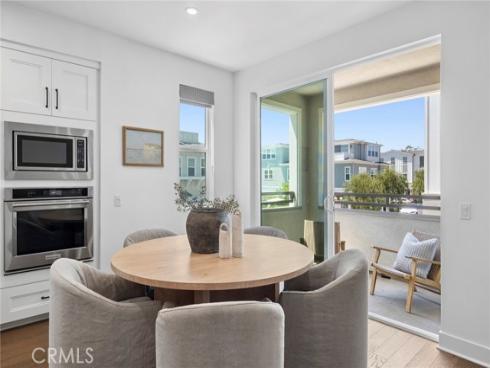 1209  Winslow  , Newport Beach, CA