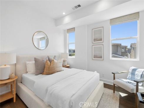 1209  Winslow  , Newport Beach, CA