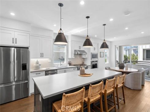 1209  Winslow  , Newport Beach, CA