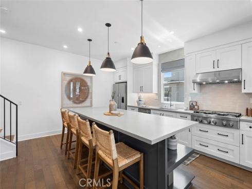 1209  Winslow  , Newport Beach, CA