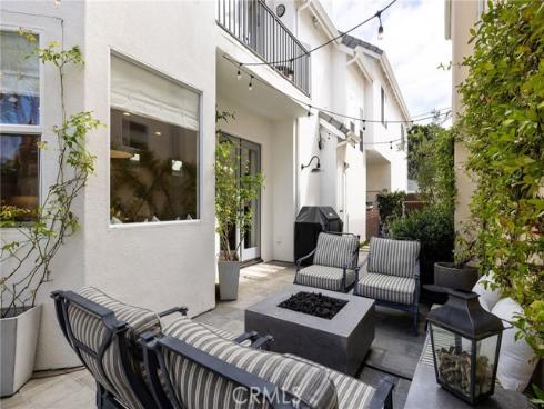 2001  Haven  , Newport Beach, CA