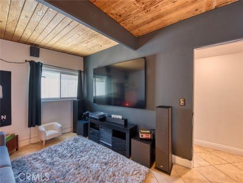 327  Santa Isabel  , Newport Beach, CA