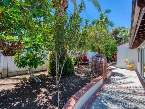 327  Santa Isabel  , Newport Beach, CA