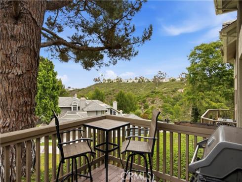 16  Lucerne  , Newport Beach, CA