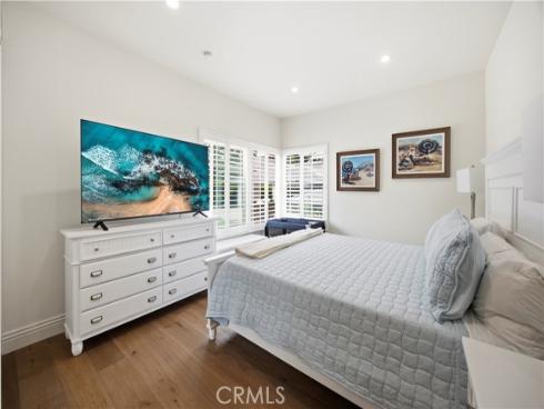 16  Lucerne  , Newport Beach, CA
