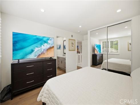 16  Lucerne  , Newport Beach, CA