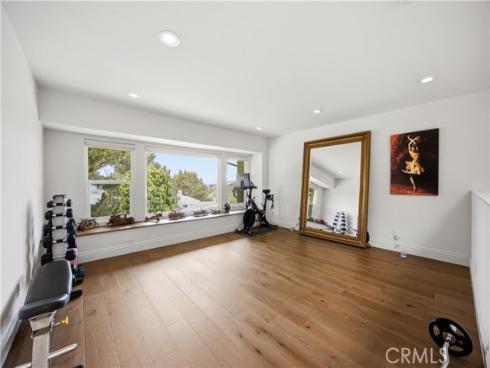 16  Lucerne  , Newport Beach, CA