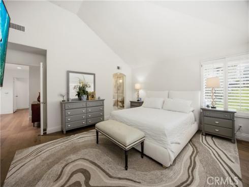 16  Lucerne  , Newport Beach, CA
