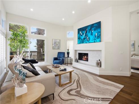 16  Lucerne  , Newport Beach, CA